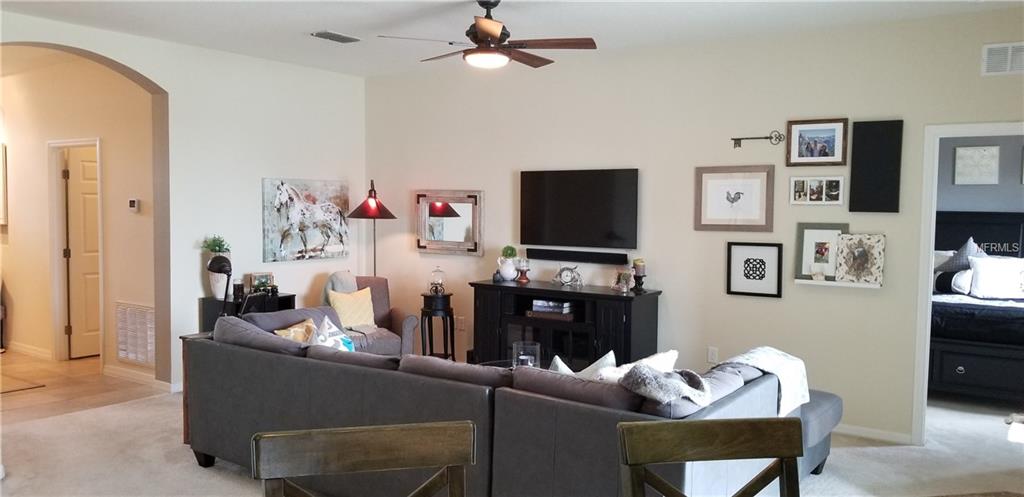 661 HIGHLAND MEADOWS STREET, DAVENPORT, Florida 33837, 3 Bedrooms Bedrooms, 6 Rooms Rooms,2 BathroomsBathrooms,Residential,For sale,HIGHLAND MEADOWS,O5561455