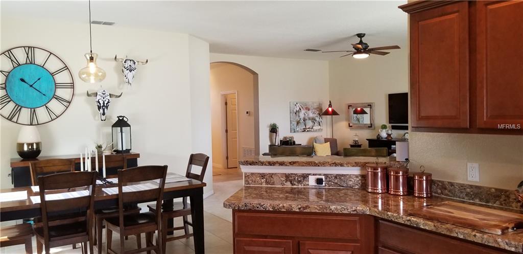 661 HIGHLAND MEADOWS STREET, DAVENPORT, Florida 33837, 3 Bedrooms Bedrooms, 6 Rooms Rooms,2 BathroomsBathrooms,Residential,For sale,HIGHLAND MEADOWS,O5561455