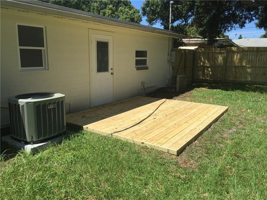 10485 111TH TERRACE, LARGO, Florida 33773, 3 Bedrooms Bedrooms, 6 Rooms Rooms,1 BathroomBathrooms,Rental,For Rent,111TH,T2928515