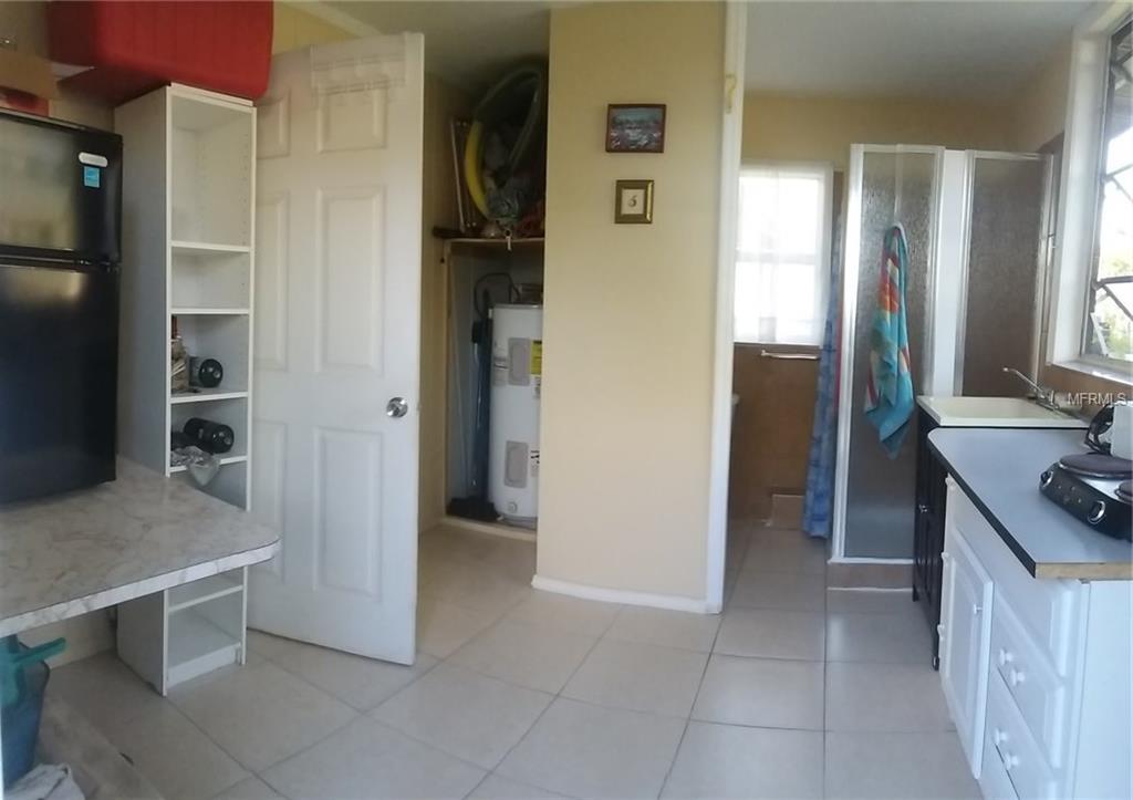 5926 ALBERT PLACE, SARASOTA, Florida 34231, 3 Bedrooms Bedrooms, 5 Rooms Rooms,1 BathroomBathrooms,Residential,For sale,ALBERT,N5916418