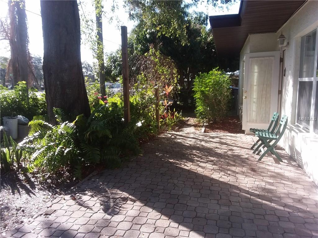 5926 ALBERT PLACE, SARASOTA, Florida 34231, 3 Bedrooms Bedrooms, 5 Rooms Rooms,1 BathroomBathrooms,Residential,For sale,ALBERT,N5916418