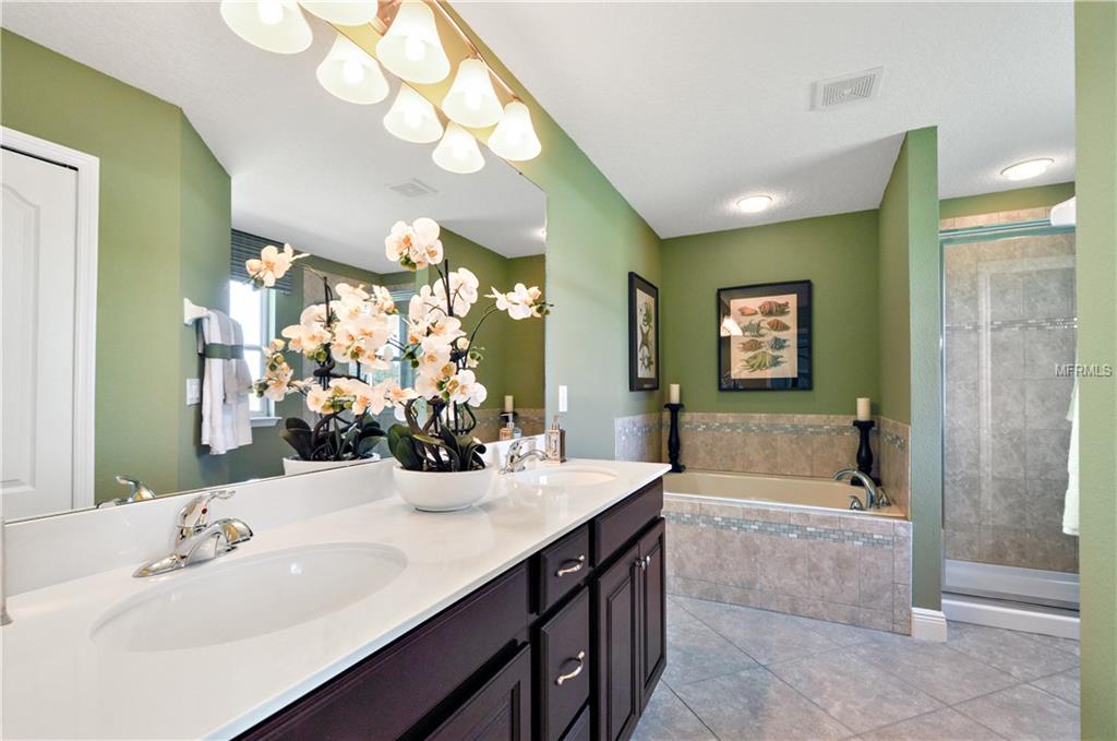 1402 CHELSEA MANOR CIRCLE, DELAND, Florida 32724, 4 Bedrooms Bedrooms, 10 Rooms Rooms,2 BathroomsBathrooms,Residential,For sale,CHELSEA MANOR,W7631038