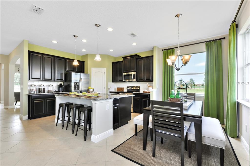 1402 CHELSEA MANOR CIRCLE, DELAND, Florida 32724, 4 Bedrooms Bedrooms, 10 Rooms Rooms,2 BathroomsBathrooms,Residential,For sale,CHELSEA MANOR,W7631038