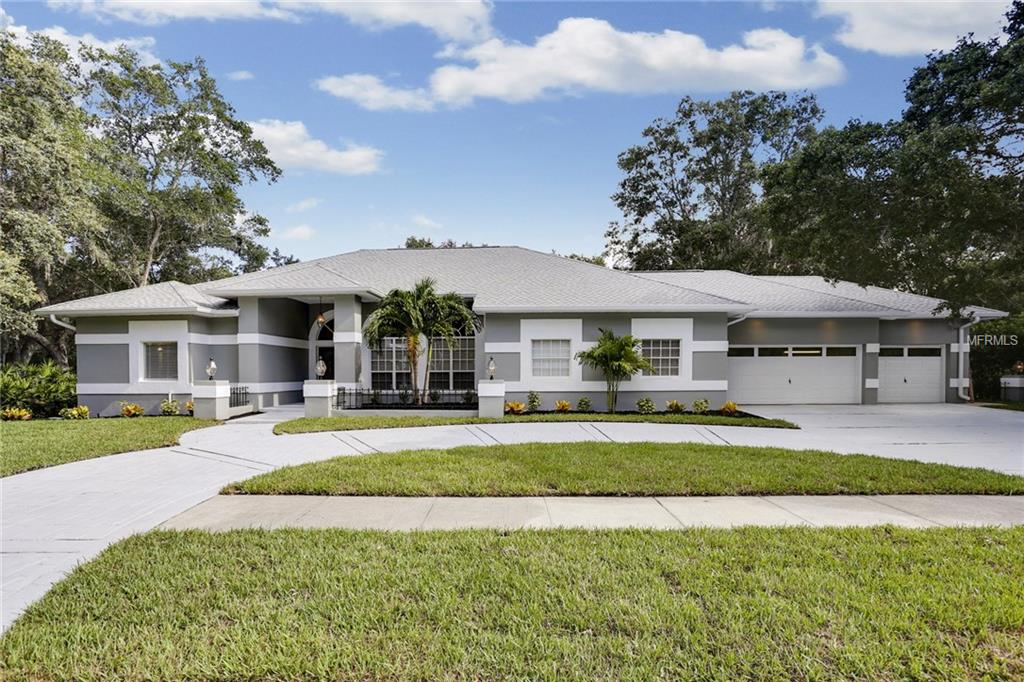 1690 SPARKLING COURT, DUNEDIN, Florida 34698, 4 Bedrooms Bedrooms, 3 Rooms Rooms,5 BathroomsBathrooms,Residential,For sale,SPARKLING,T2900033