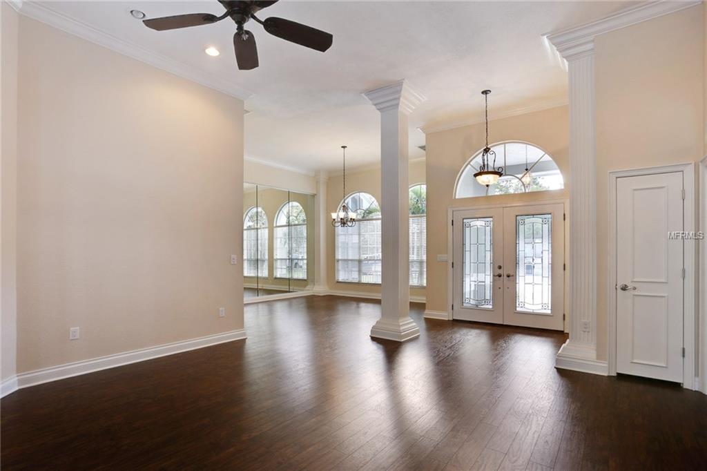 1690 SPARKLING COURT, DUNEDIN, Florida 34698, 4 Bedrooms Bedrooms, 3 Rooms Rooms,5 BathroomsBathrooms,Residential,For sale,SPARKLING,T2900033