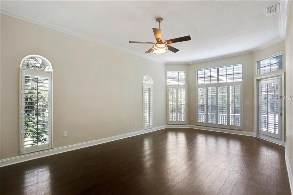 1690 SPARKLING COURT, DUNEDIN, Florida 34698, 4 Bedrooms Bedrooms, 3 Rooms Rooms,5 BathroomsBathrooms,Residential,For sale,SPARKLING,T2900033