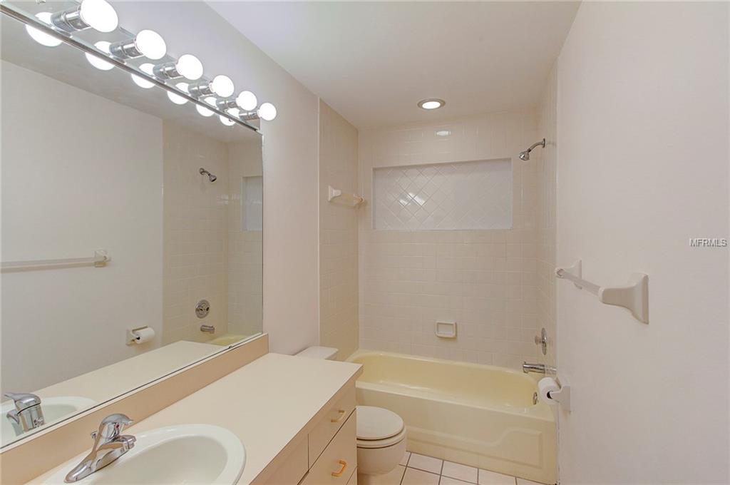 6316 91ST STREET E, BRADENTON, Florida 34202, 3 Bedrooms Bedrooms, 7 Rooms Rooms,2 BathroomsBathrooms,Residential,For sale,91ST,A4200922