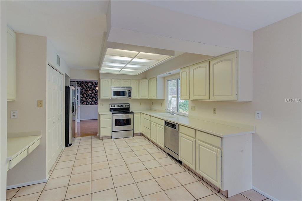 6316 91ST STREET E, BRADENTON, Florida 34202, 3 Bedrooms Bedrooms, 7 Rooms Rooms,2 BathroomsBathrooms,Residential,For sale,91ST,A4200922