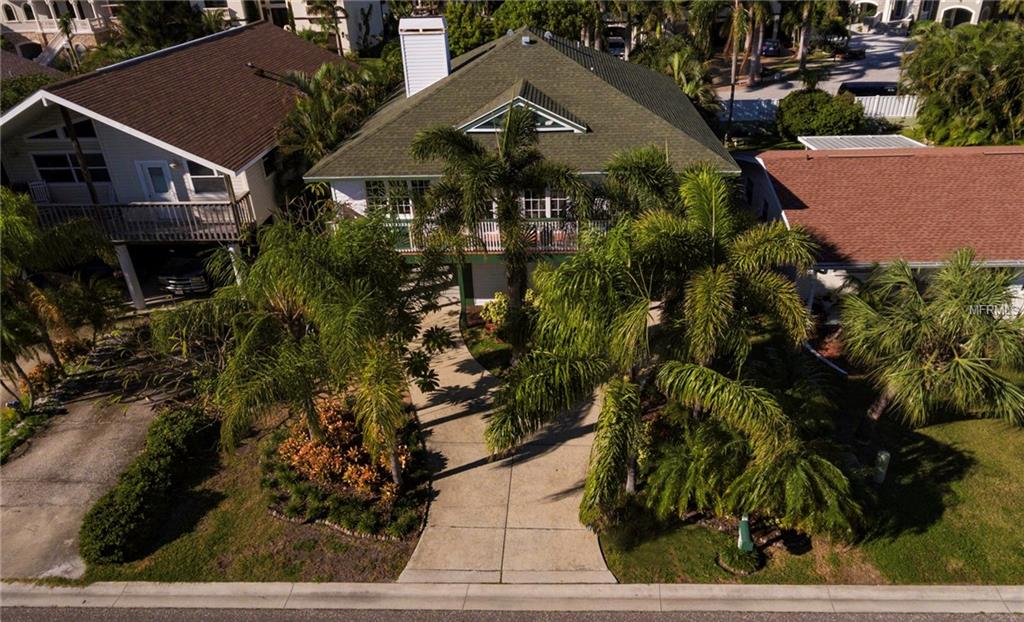 17714 1ST STREET E, REDINGTON SHORES, Florida 33708, 3 Bedrooms Bedrooms, 5 Rooms Rooms,2 BathroomsBathrooms,Residential,For sale,1ST,U7839410