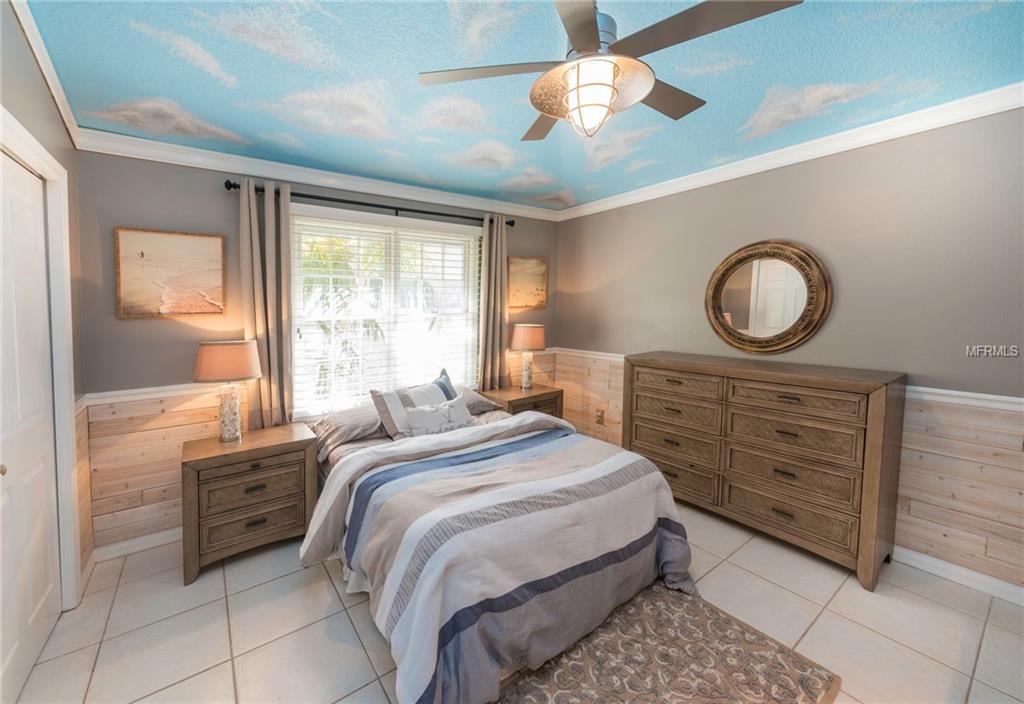 17714 1ST STREET E, REDINGTON SHORES, Florida 33708, 3 Bedrooms Bedrooms, 5 Rooms Rooms,2 BathroomsBathrooms,Residential,For sale,1ST,U7839410