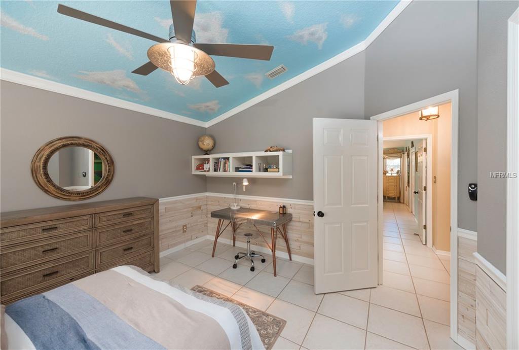 17714 1ST STREET E, REDINGTON SHORES, Florida 33708, 3 Bedrooms Bedrooms, 5 Rooms Rooms,2 BathroomsBathrooms,Residential,For sale,1ST,U7839410