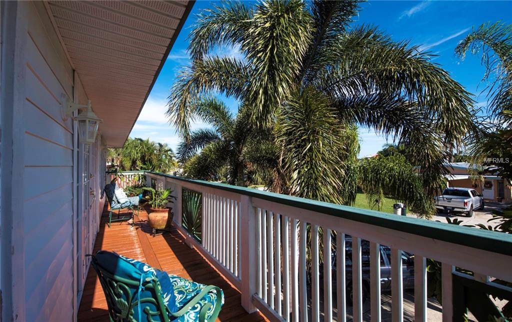 17714 1ST STREET E, REDINGTON SHORES, Florida 33708, 3 Bedrooms Bedrooms, 5 Rooms Rooms,2 BathroomsBathrooms,Residential,For sale,1ST,U7839410