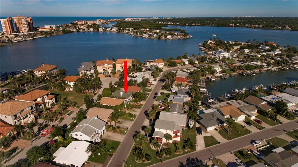 17714 1ST STREET E, REDINGTON SHORES, Florida 33708, 3 Bedrooms Bedrooms, 5 Rooms Rooms,2 BathroomsBathrooms,Residential,For sale,1ST,U7839410