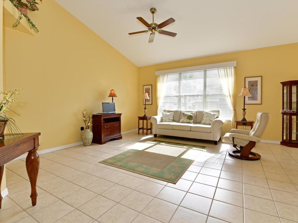 8675 46TH AVENUE CIRCLE W, BRADENTON, Florida 34210, 4 Bedrooms Bedrooms, 8 Rooms Rooms,2 BathroomsBathrooms,Residential,For sale,46TH AVENUE CIRCLE W,A4204646