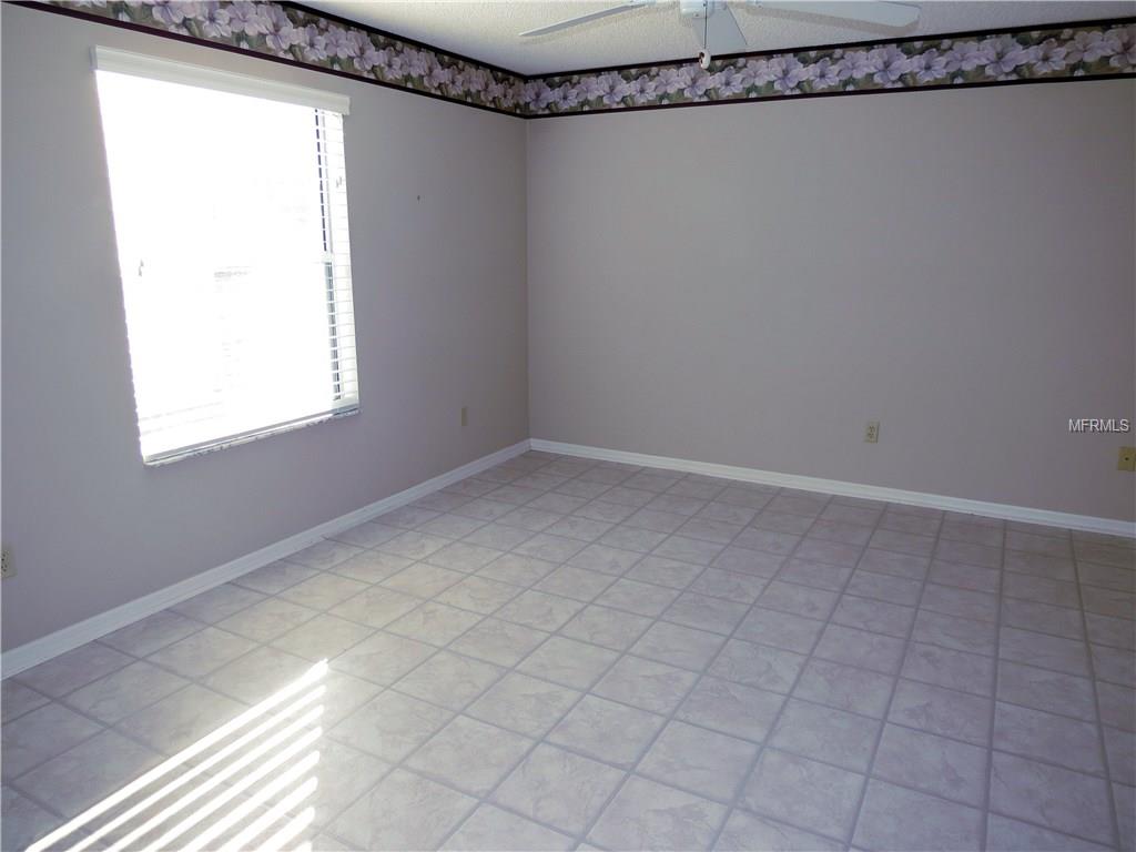 923 CAMINO DEL REY DRIVE, THE VILLAGES, Florida 32159, 3 Bedrooms Bedrooms, 7 Rooms Rooms,2 BathroomsBathrooms,Residential,For sale,CAMINO DEL REY,G4851097