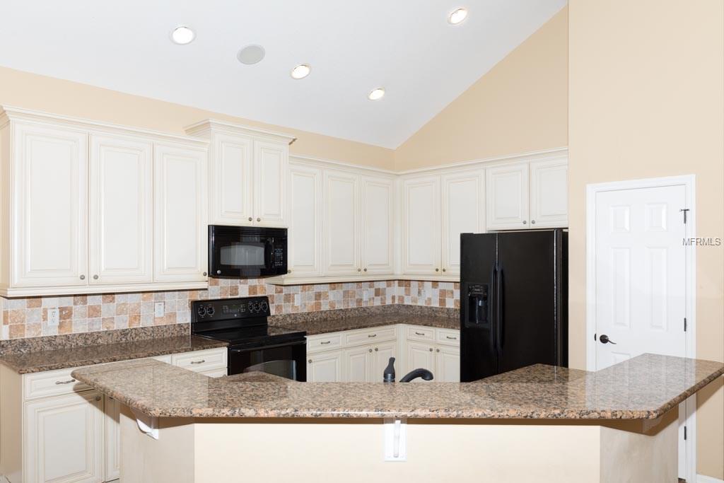 3217 SPICER AVENUE, GRAND ISLAND, Florida 32735, 5 Bedrooms Bedrooms, 9 Rooms Rooms,2 BathroomsBathrooms,Residential,For sale,SPICER,G4851371