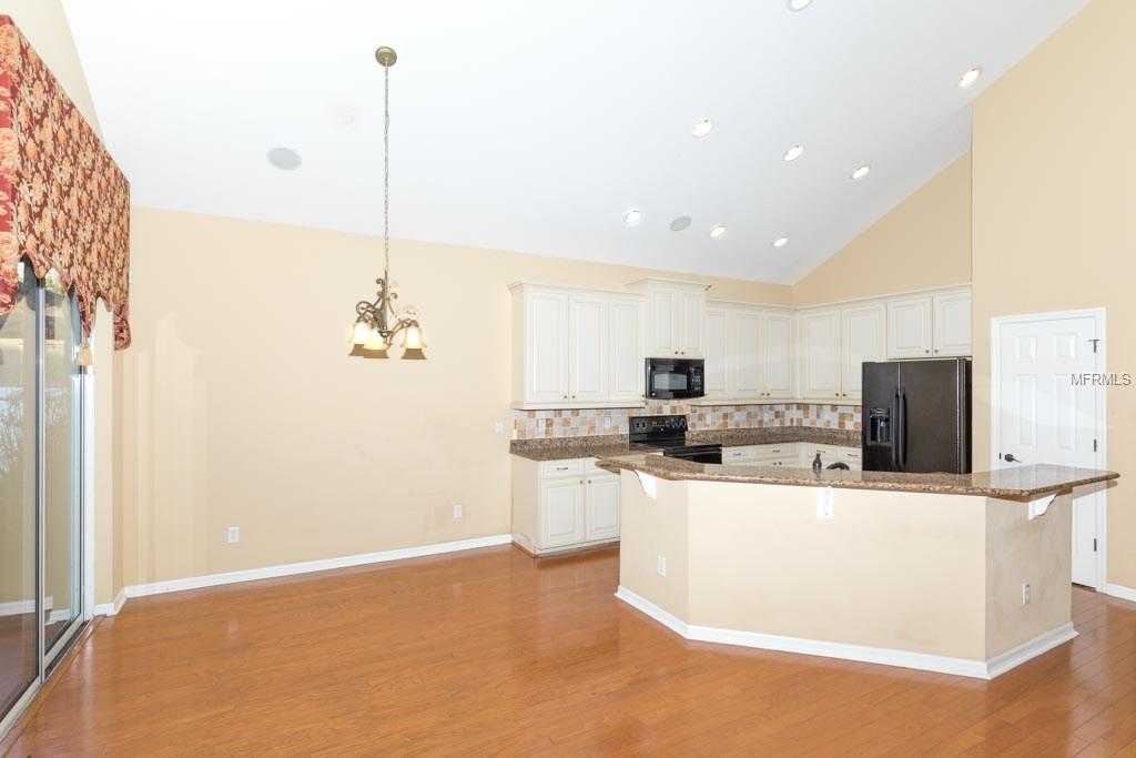 3217 SPICER AVENUE, GRAND ISLAND, Florida 32735, 5 Bedrooms Bedrooms, 9 Rooms Rooms,2 BathroomsBathrooms,Residential,For sale,SPICER,G4851371