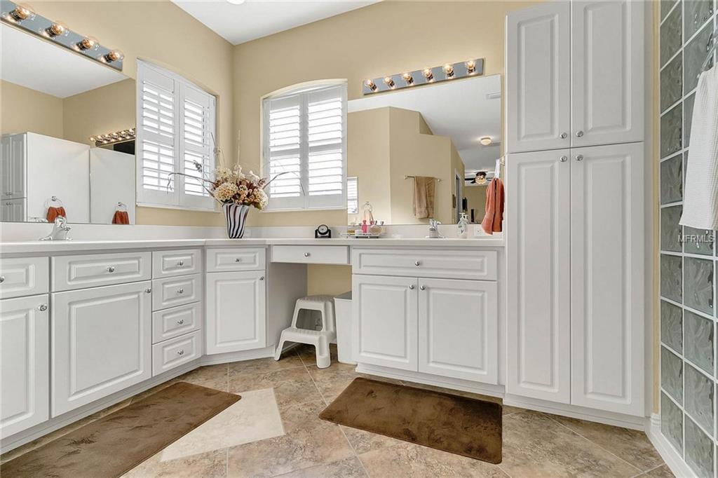 27213 JADE ISLE COURT, LEESBURG, Florida 34748, 3 Bedrooms Bedrooms, 10 Rooms Rooms,2 BathroomsBathrooms,Residential,For sale,JADE ISLE,G4851809