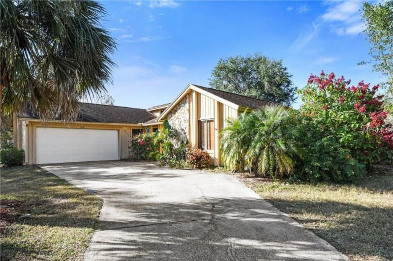 5212 SPRINGSIDE COURT, ORLANDO, Florida 32819, 3 Bedrooms Bedrooms, 6 Rooms Rooms,2 BathroomsBathrooms,Rental,For Rent,SPRINGSIDE,O5561890