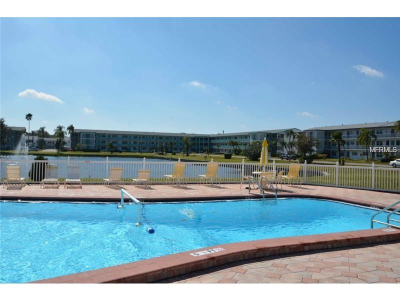 5915 18TH STREET N, ST PETERSBURG, Florida 33714, 1 Bedroom Bedrooms, 5 Rooms Rooms,1 BathroomBathrooms,Residential,For sale,18TH,U7846765