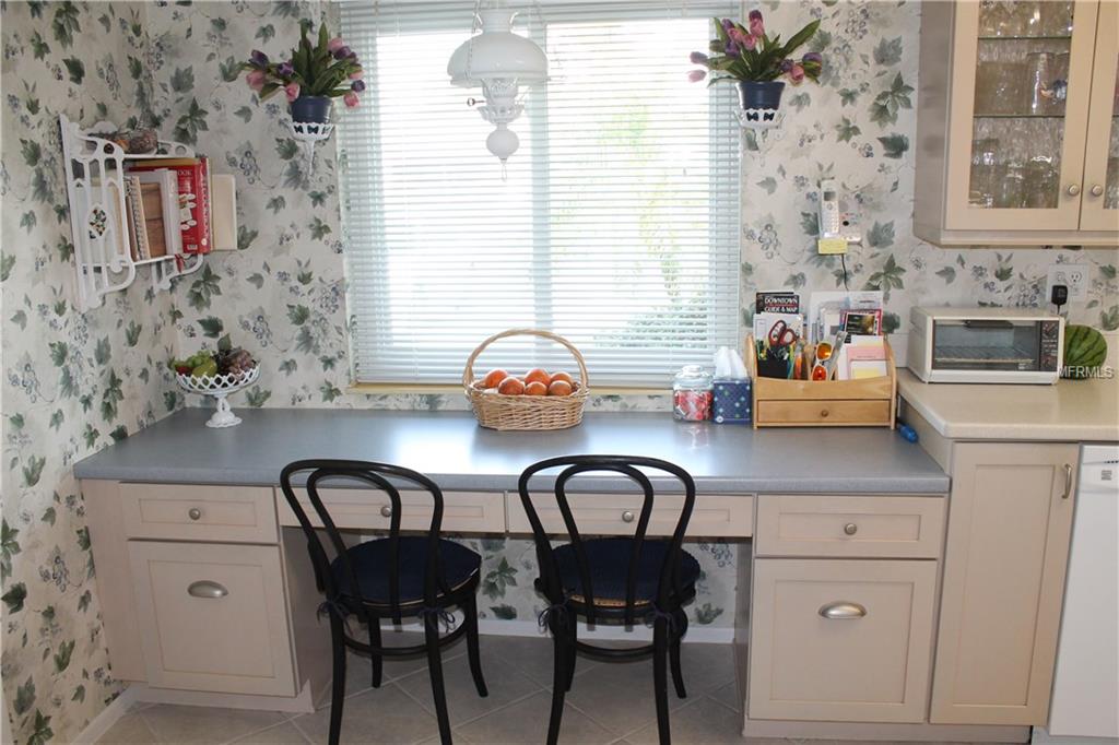 1620 VINCENNES DRIVE, SUN CITY CENTER, Florida 33573, 2 Bedrooms Bedrooms, 5 Rooms Rooms,2 BathroomsBathrooms,Residential,For sale,VINCENNES,T2928064