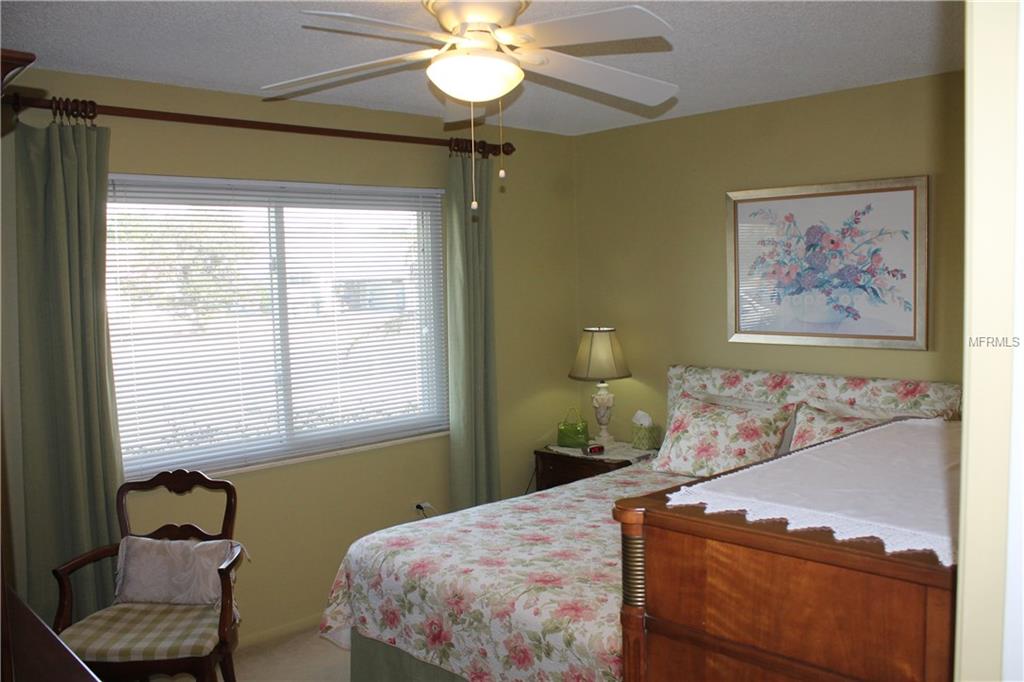 1620 VINCENNES DRIVE, SUN CITY CENTER, Florida 33573, 2 Bedrooms Bedrooms, 5 Rooms Rooms,2 BathroomsBathrooms,Residential,For sale,VINCENNES,T2928064