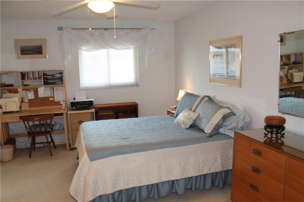 1620 VINCENNES DRIVE, SUN CITY CENTER, Florida 33573, 2 Bedrooms Bedrooms, 5 Rooms Rooms,2 BathroomsBathrooms,Residential,For sale,VINCENNES,T2928064