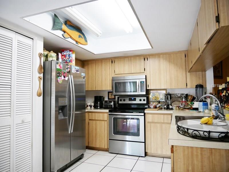 11196 112TH AVENUE, SEMINOLE, Florida 33778, 4 Bedrooms Bedrooms, 7 Rooms Rooms,3 BathroomsBathrooms,Residential,For sale,112TH,U7847403