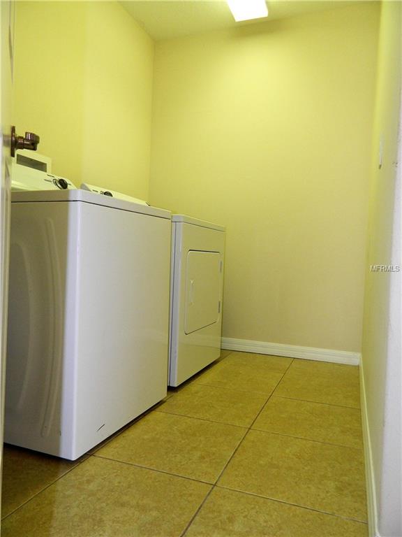 13506 FLADGATE MARK DRIVE, RIVERVIEW, Florida 33579, 4 Bedrooms Bedrooms, 11 Rooms Rooms,3 BathroomsBathrooms,Residential,For sale,FLADGATE MARK,T2928468