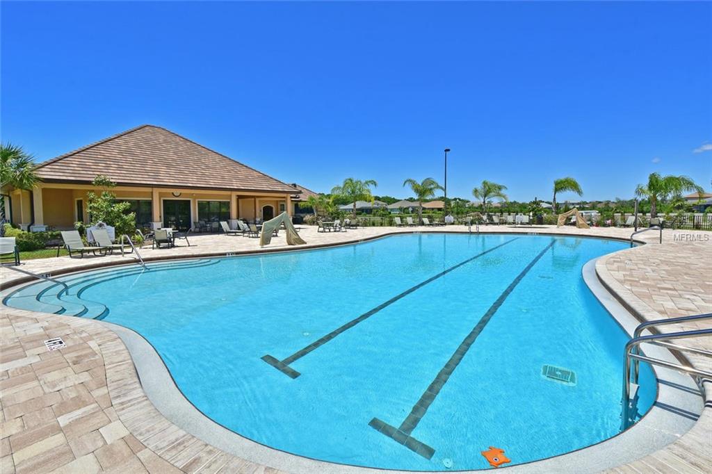 12817 BALSAM TERRACE, BRADENTON, Florida 34212, 4 Bedrooms Bedrooms, 6 Rooms Rooms,2 BathroomsBathrooms,Residential,For sale,BALSAM,A4200937