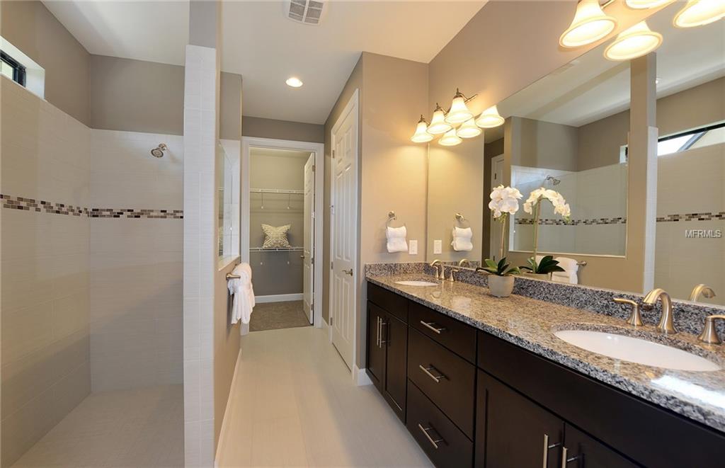 6760 CHESTER TRAIL TRAIL, LAKEWOOD RANCH, Florida 34202, 2 Bedrooms Bedrooms, 3 Rooms Rooms,2 BathroomsBathrooms,Residential,For sale,CHESTER TRAIL,T2914997