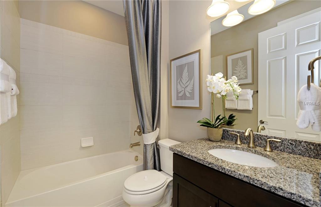 6760 CHESTER TRAIL TRAIL, LAKEWOOD RANCH, Florida 34202, 2 Bedrooms Bedrooms, 3 Rooms Rooms,2 BathroomsBathrooms,Residential,For sale,CHESTER TRAIL,T2914997