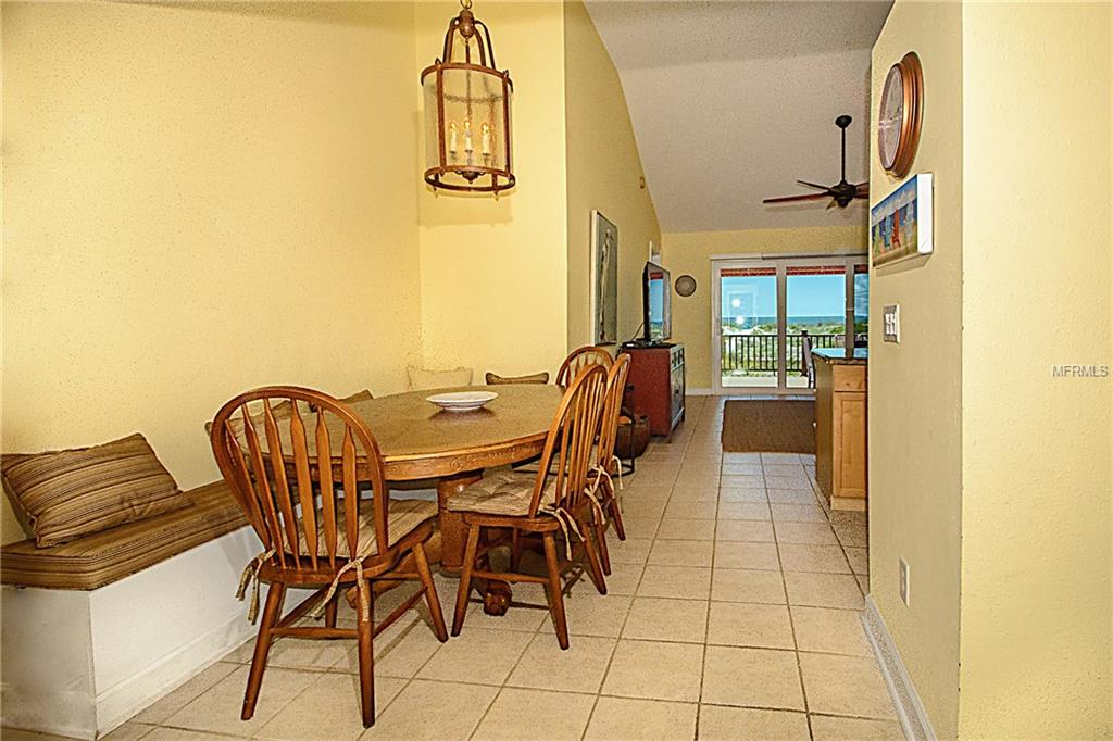 812 BEACH TRAIL INDIAN ROCKS BEACH, Florida 33785, 2 Bedrooms Bedrooms, 5 Rooms Rooms,2 BathroomsBathrooms,Residential,For sale,BEACH,U7840639