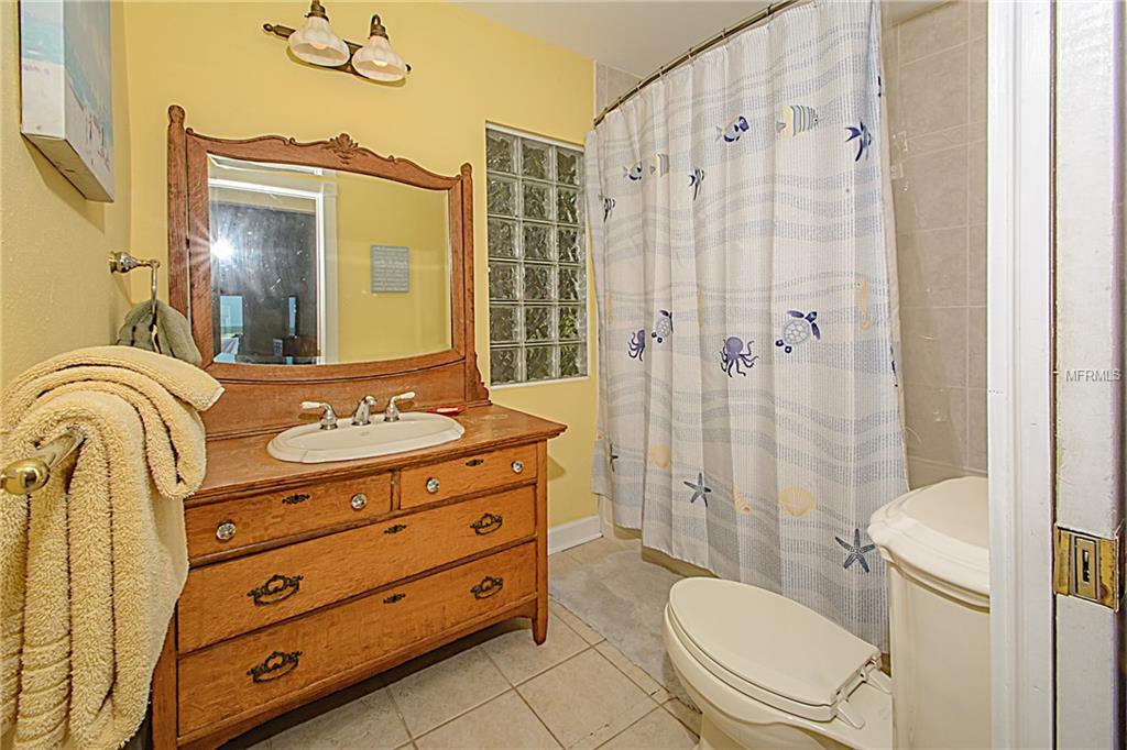 812 BEACH TRAIL INDIAN ROCKS BEACH, Florida 33785, 2 Bedrooms Bedrooms, 5 Rooms Rooms,2 BathroomsBathrooms,Residential,For sale,BEACH,U7840639