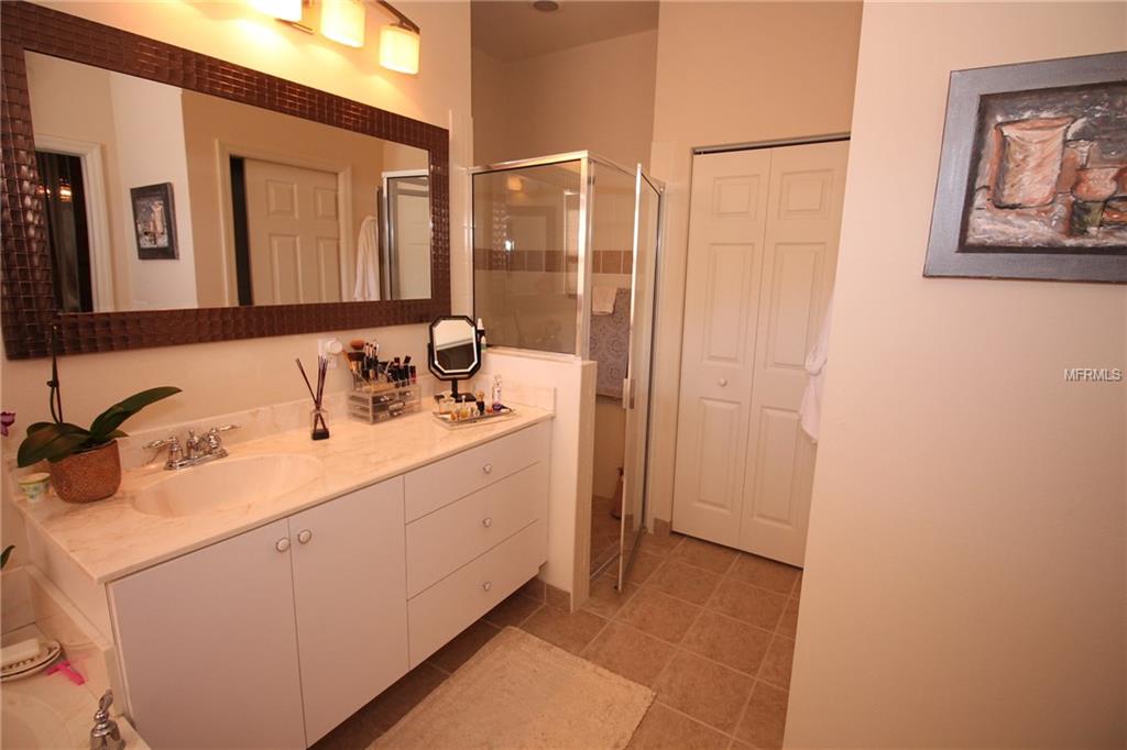 6607 38TH STREET E, SARASOTA, Florida 34243, 3 Bedrooms Bedrooms, 8 Rooms Rooms,2 BathroomsBathrooms,Residential,For sale,38TH,A4205540