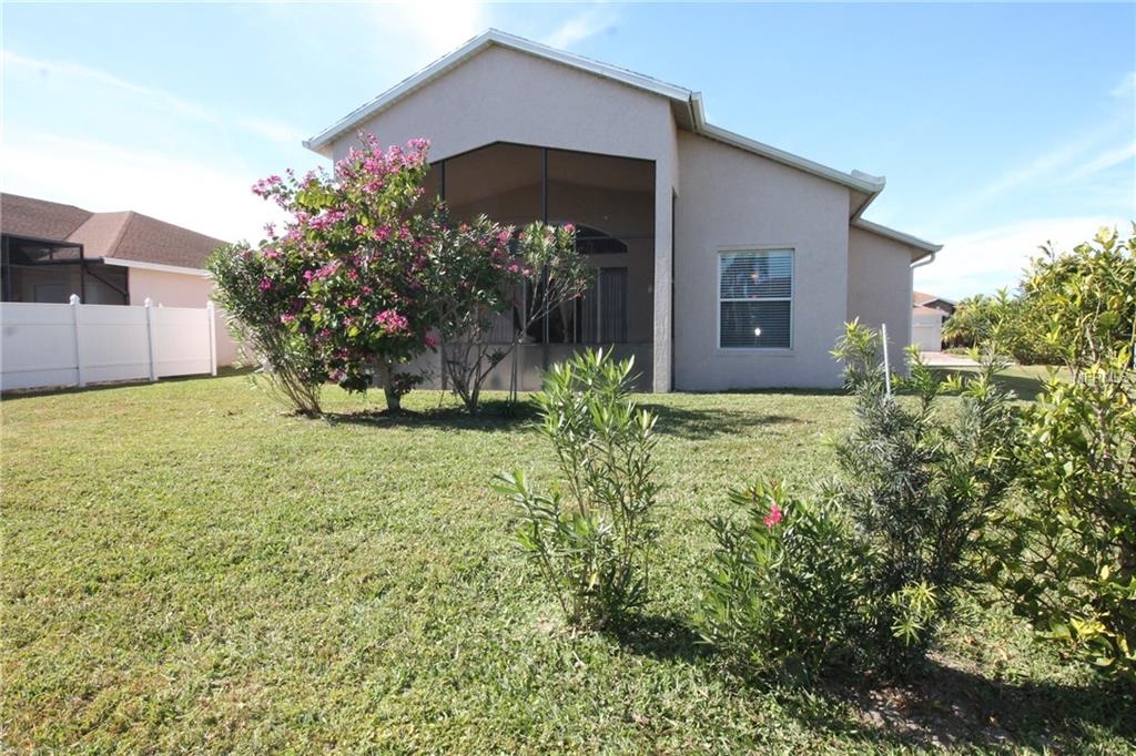 6607 38TH STREET E, SARASOTA, Florida 34243, 3 Bedrooms Bedrooms, 8 Rooms Rooms,2 BathroomsBathrooms,Residential,For sale,38TH,A4205540