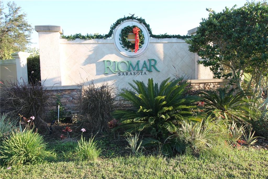 6607 38TH STREET E, SARASOTA, Florida 34243, 3 Bedrooms Bedrooms, 8 Rooms Rooms,2 BathroomsBathrooms,Residential,For sale,38TH,A4205540