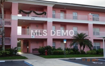 2061 WILLOW HAMMOCK CIRCLE, PUNTA GORDA, Florida 33983, 2 Bedrooms Bedrooms, 5 Rooms Rooms,2 BathroomsBathrooms,Residential,For sale,WILLOW HAMMOCK,C7248080