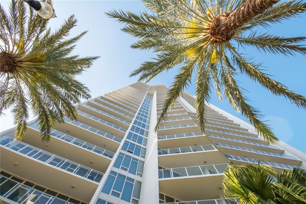 145 2ND AVENUE S, ST PETERSBURG, Florida 33701, 1 Bedroom Bedrooms, 3 Rooms Rooms,1 BathroomBathrooms,Residential,For sale,2ND,U7845327