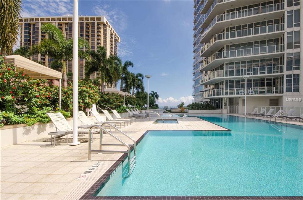 145 2ND AVENUE S, ST PETERSBURG, Florida 33701, 1 Bedroom Bedrooms, 3 Rooms Rooms,1 BathroomBathrooms,Residential,For sale,2ND,U7845327