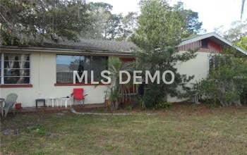 2586 TAMISOLA STREET, SARASOTA, Florida 34237, 3 Bedrooms Bedrooms, 6 Rooms Rooms,1 BathroomBathrooms,Residential,For sale,TAMISOLA,A4209236