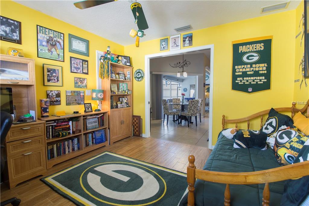 432 LAKE OF THE WOODS DRIVE, VENICE, Florida 34293, 3 Bedrooms Bedrooms, 7 Rooms Rooms,2 BathroomsBathrooms,Residential,For sale,LAKE OF THE WOODS,N5916330