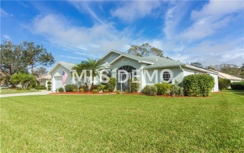 432 LAKE OF THE WOODS DRIVE, VENICE, Florida 34293, 3 Bedrooms Bedrooms, 7 Rooms Rooms,2 BathroomsBathrooms,Residential,For sale,LAKE OF THE WOODS,N5916330