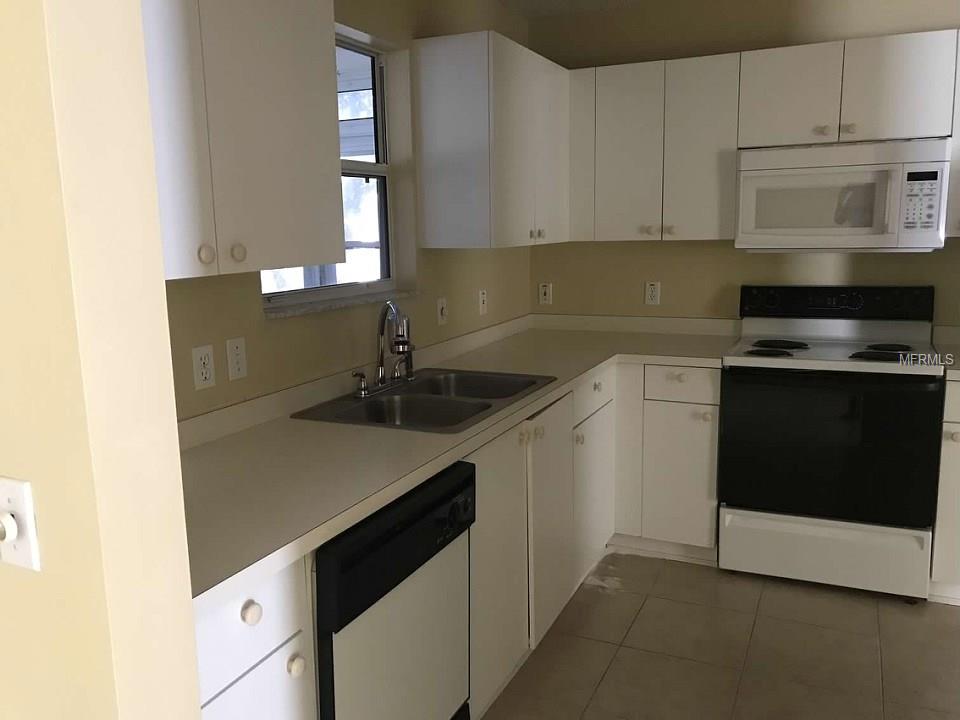 1249 CHAPARRAL DRIVE, THE VILLAGES, Florida 32159, 3 Bedrooms Bedrooms, 6 Rooms Rooms,2 BathroomsBathrooms,Residential,For sale,CHAPARRAL,G4852717