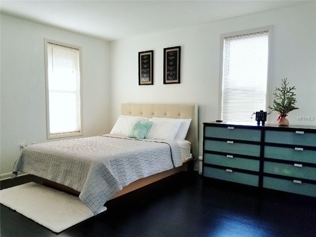 7200 9TH AVENUE N, ST PETERSBURG, Florida 33710, 3 Bedrooms Bedrooms, 7 Rooms Rooms,2 BathroomsBathrooms,Residential,For sale,9TH,T2928227