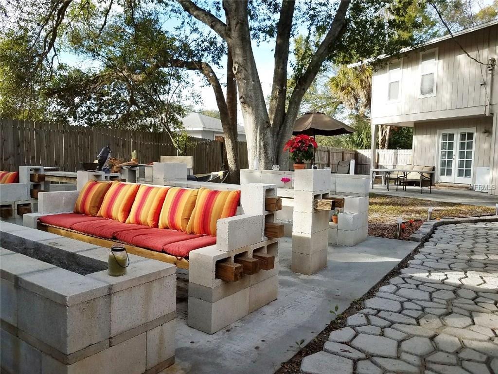 7200 9TH AVENUE N, ST PETERSBURG, Florida 33710, 3 Bedrooms Bedrooms, 7 Rooms Rooms,2 BathroomsBathrooms,Residential,For sale,9TH,T2928227