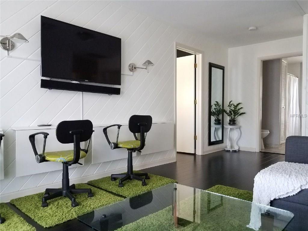 7200 9TH AVENUE N, ST PETERSBURG, Florida 33710, 3 Bedrooms Bedrooms, 7 Rooms Rooms,2 BathroomsBathrooms,Residential,For sale,9TH,T2928227