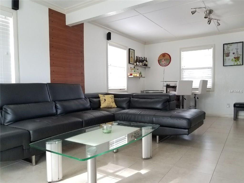 7200 9TH AVENUE N, ST PETERSBURG, Florida 33710, 3 Bedrooms Bedrooms, 7 Rooms Rooms,2 BathroomsBathrooms,Residential,For sale,9TH,T2928227