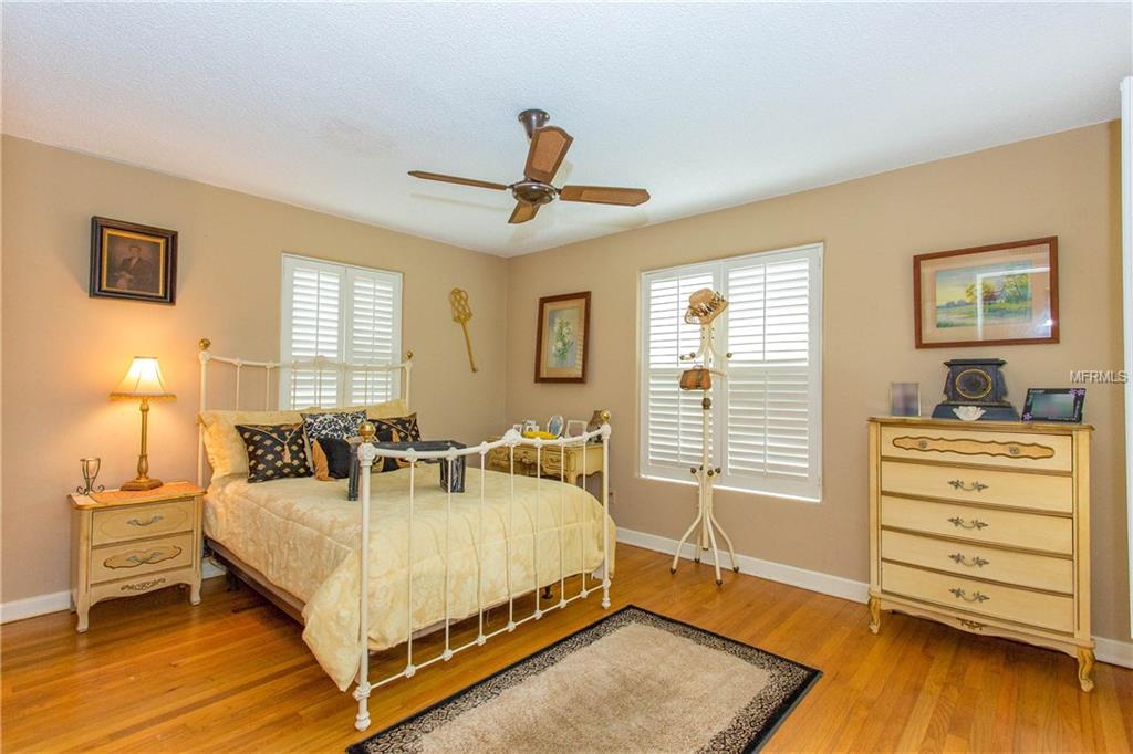 1245 NOTTINGHAM STREET, ORLANDO, Florida 32803, 3 Bedrooms Bedrooms, 8 Rooms Rooms,2 BathroomsBathrooms,Residential,For sale,NOTTINGHAM,O5518603