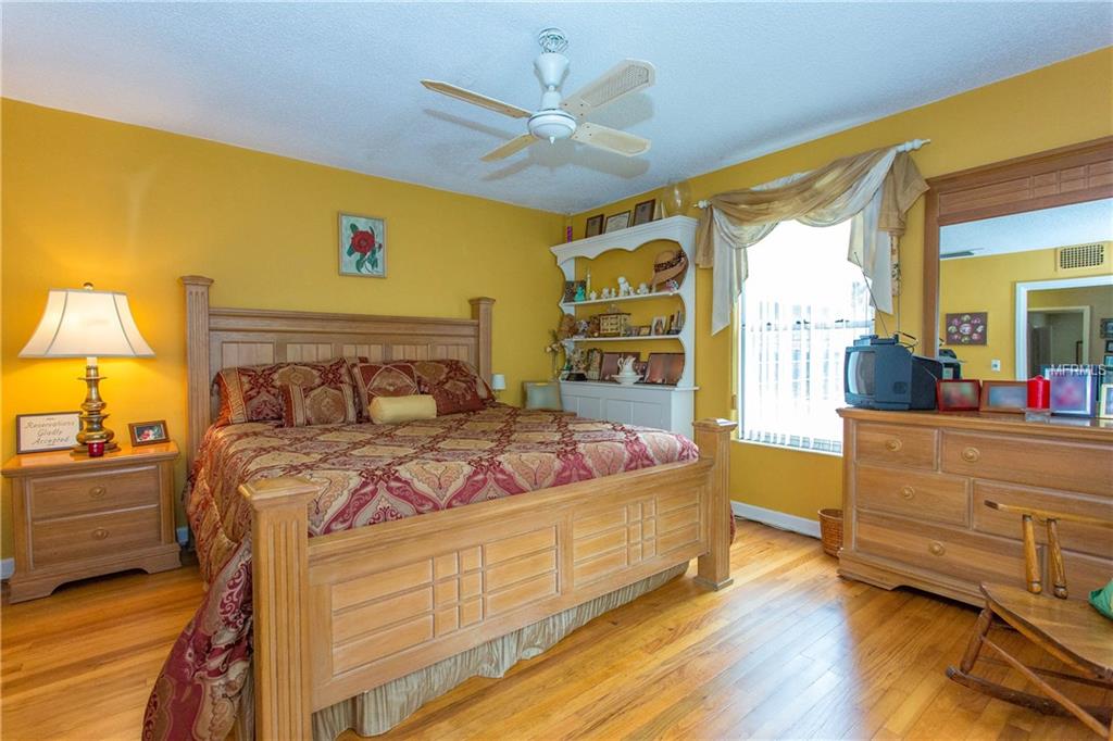 1245 NOTTINGHAM STREET, ORLANDO, Florida 32803, 3 Bedrooms Bedrooms, 8 Rooms Rooms,2 BathroomsBathrooms,Residential,For sale,NOTTINGHAM,O5518603